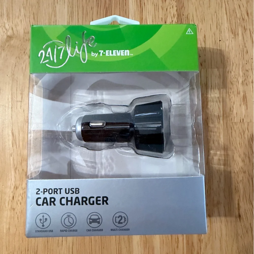 7-Eleven 24/7 Life Fast Charging 2-Port USB Car Charger - New